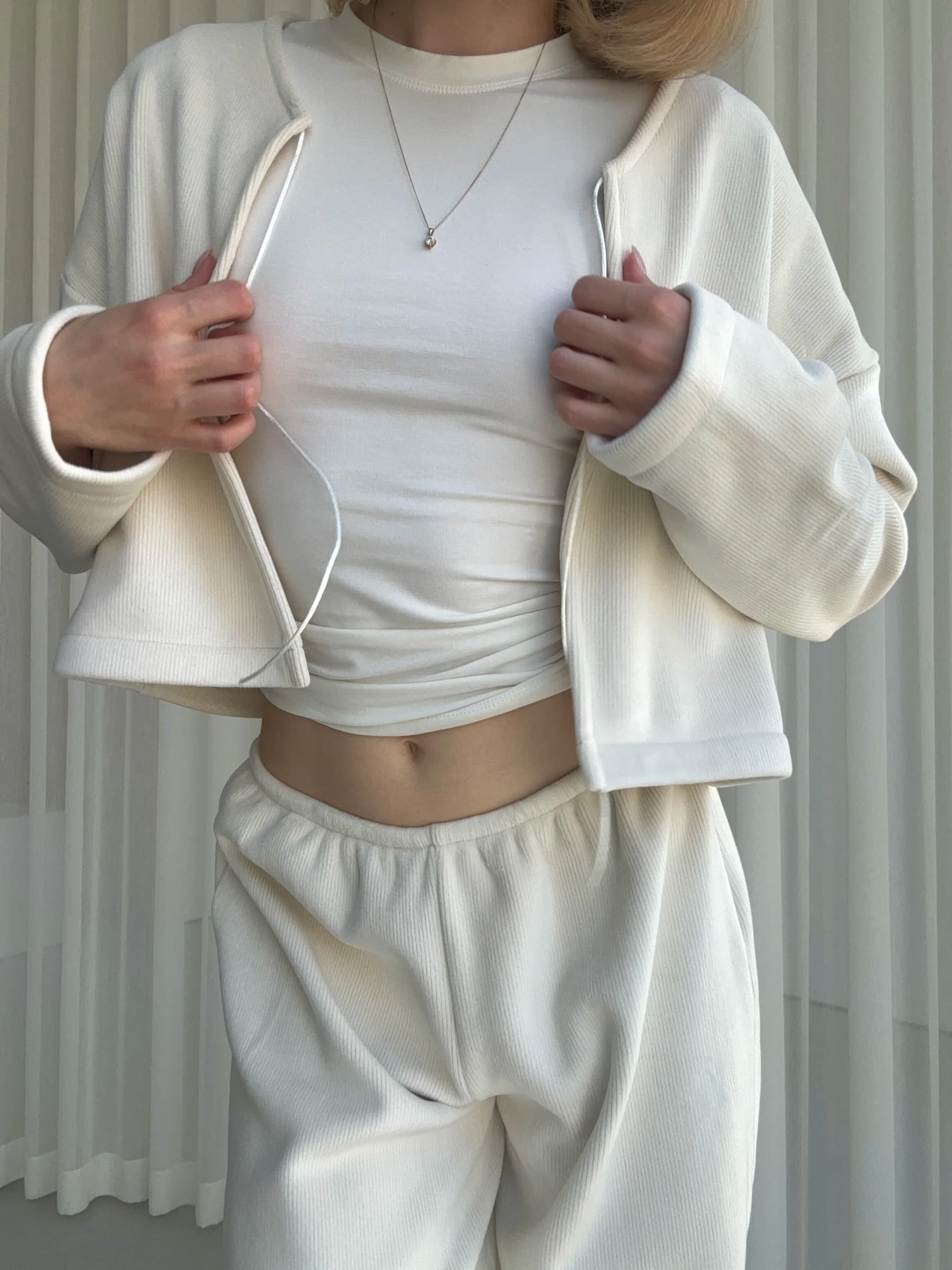 Джемпер велюр Молочний - Image 2